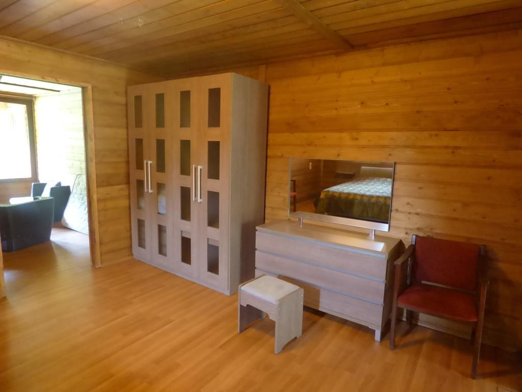 Hotel Hatsvali Mestia Cameră foto